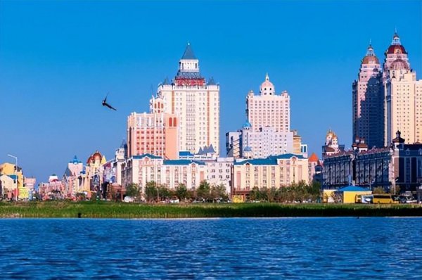 蒙古中国俄罗斯交界在哪个位置