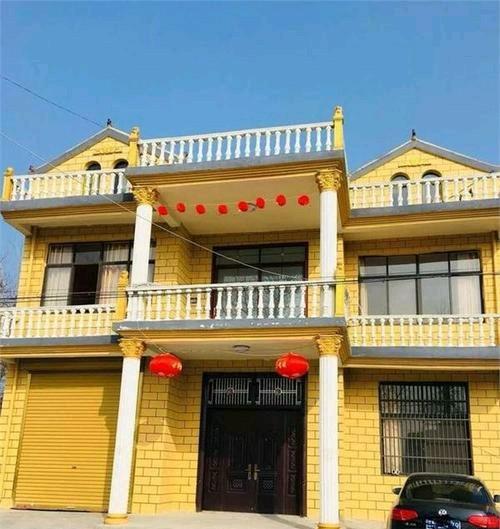 四平八稳什么意思