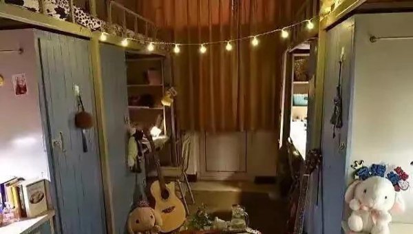 北京语言大学是211吗