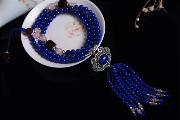 青金石颜色等级照片