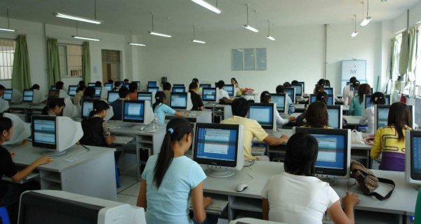 女生学计算机可以从事什么职业