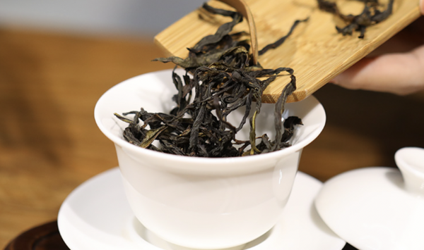 凤凰单丛茶为什么叫鸭屎香