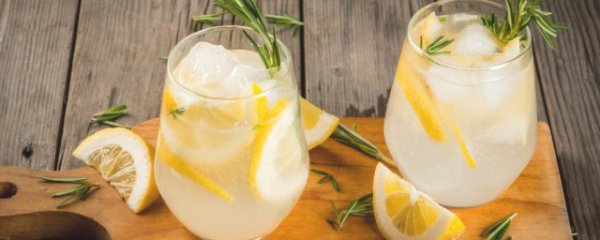 喝柠檬水的禁忌有哪些