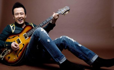 歌星杨坤结婚了吗 乐坛知名歌手杨坤为何一直单身至今