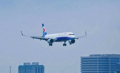 飞机上的黑匣子是什么颜色 飞行记录仪为什么叫黑匣子