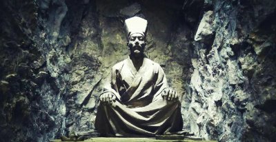 40岁还像个孩子的女人说明什么 四十岁的女人像小孩性格