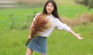 宽松衬衫搭配什么下装 宽松衬衫搭配哪种下装