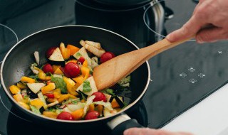 在家如何制作炒菜的方法 在家怎样炒菜