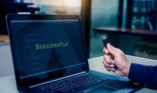 显示器模糊怎么解决 电脑显示器模糊怎么办