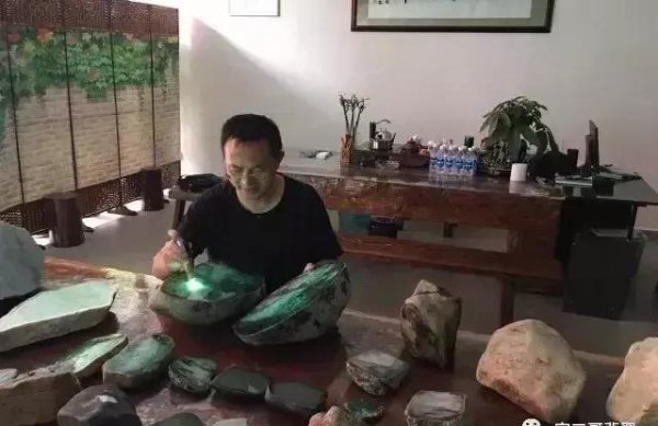 帝王绿翡翠怎么鉴别真假