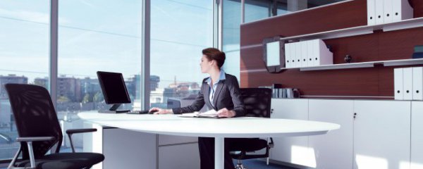 一般办公室挂什么字好