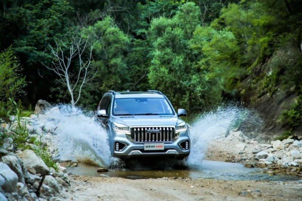 三十万左右的轿车哪款好开一点