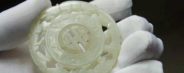 兔年本命年带什么材质首饰