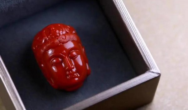 南红和玛瑙是一种东西吗