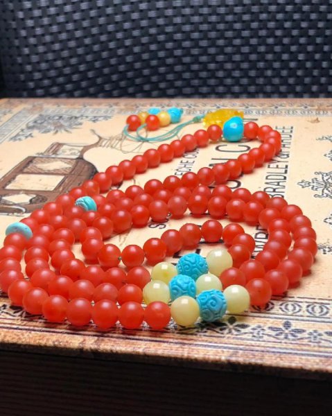 南红和玛瑙是一种东西吗