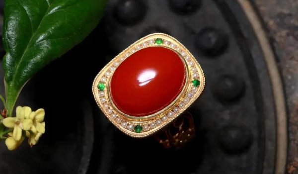 南红和玛瑙是一种东西吗