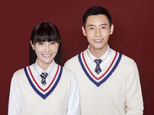 结婚证件照要求穿着