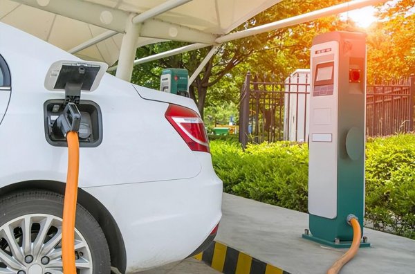 400公里新能源汽车充电费用