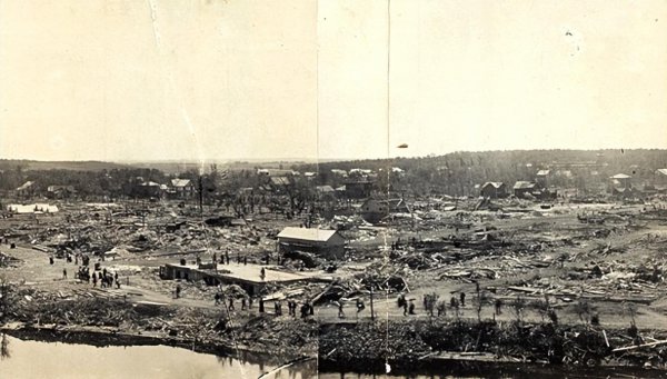 十大恐怖的龙卷风