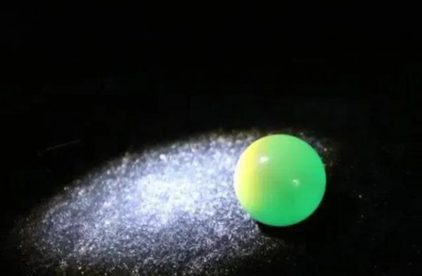 萤石什么颜色最值钱