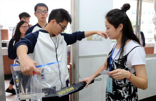 成绩一般的孩子高中怎么选科