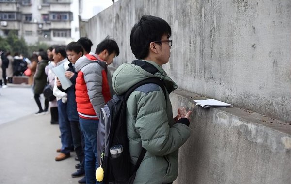 研究生复试几天出结果