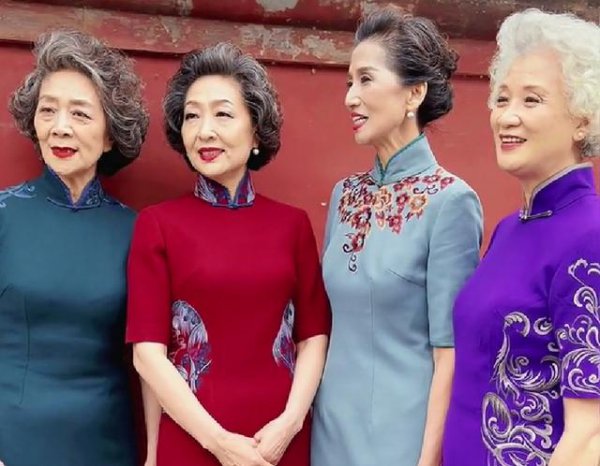 70多岁可以染头发吗