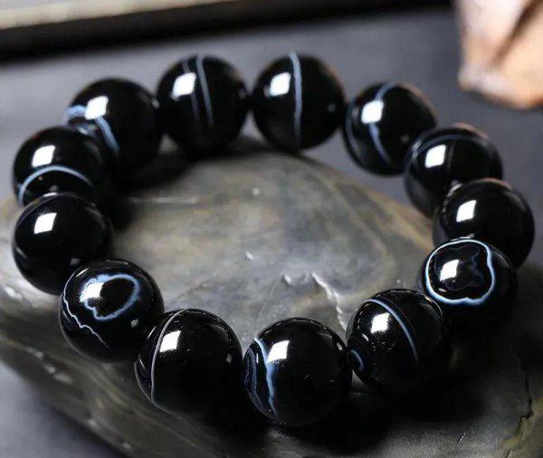 女人戴什么手串最养人