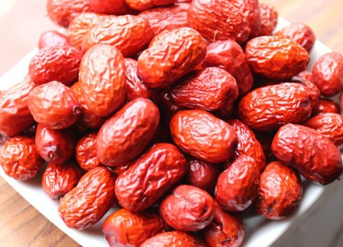 袋装红枣过期一年怎么处理