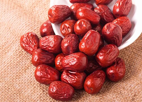 袋装红枣过期一年怎么处理