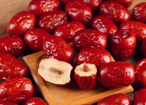 袋装红枣过期一年怎么处理