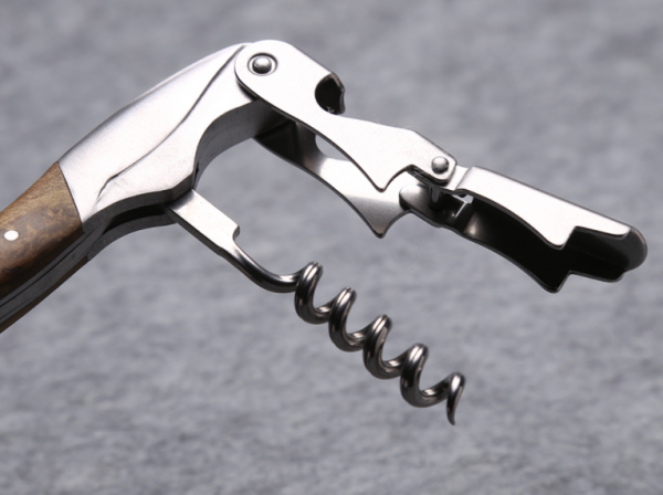 红酒塞子断了拔不出来怎么办