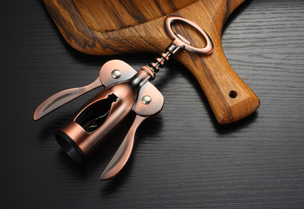 红酒塞子断了拔不出来怎么办