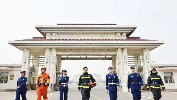 高考提前批有哪些学校和专业