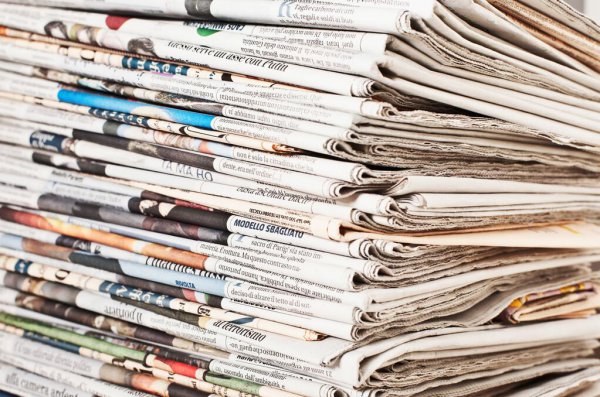 记者一个月工资多少钱