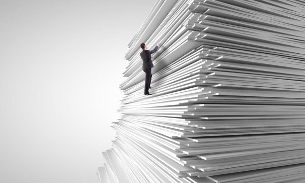 记者一个月工资多少钱