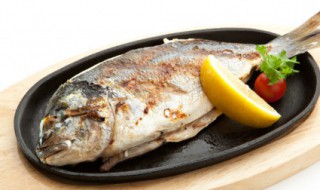 鱼和西兰花能一起吃吗 鱼和西兰花可不可以一起吃呢