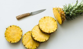 菠萝和酸奶能不能一起吃 菠萝和酸奶是否可以一起食用