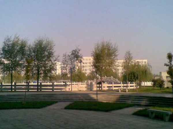 华北理工大学在哪个城市