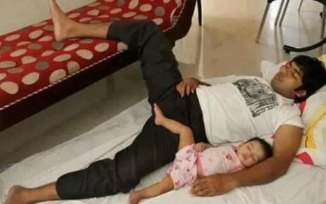 不是亲生的能感觉出来吗