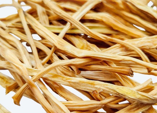 黄花菜的功效与作用及食用方法