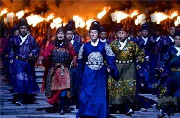 朱祁镇传位给谁了