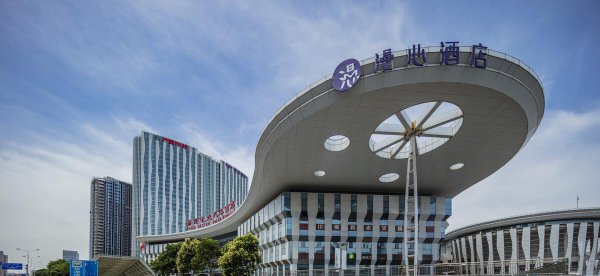 中国泉城是哪个城市的雅号