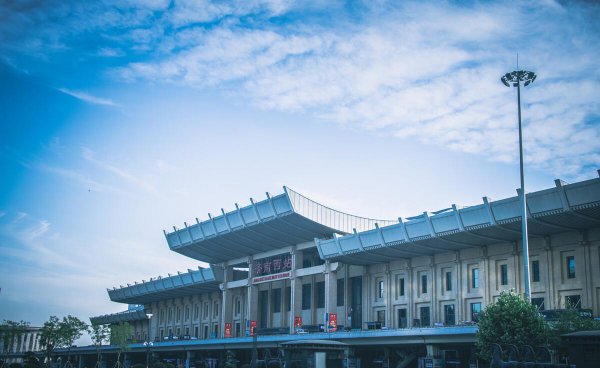 中国泉城是哪个城市的雅号