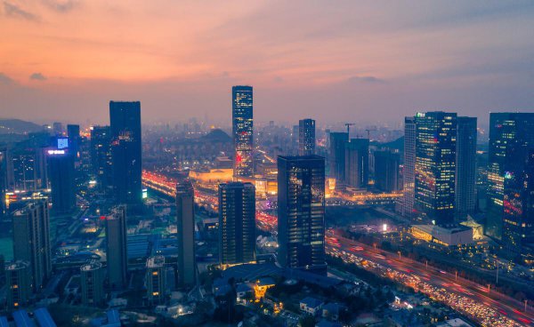 中国泉城是哪个城市的雅号