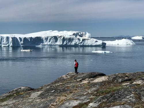 格林兰岛属于哪个国家的领地