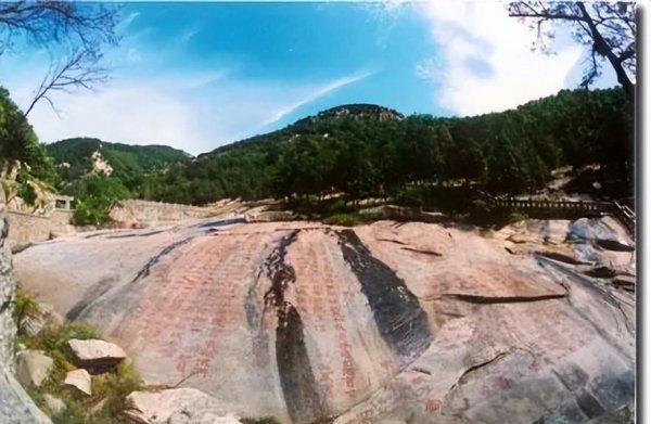 山东泰山海拔多少米
