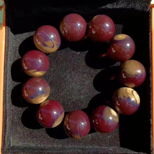 血珀收藏多大的有价值