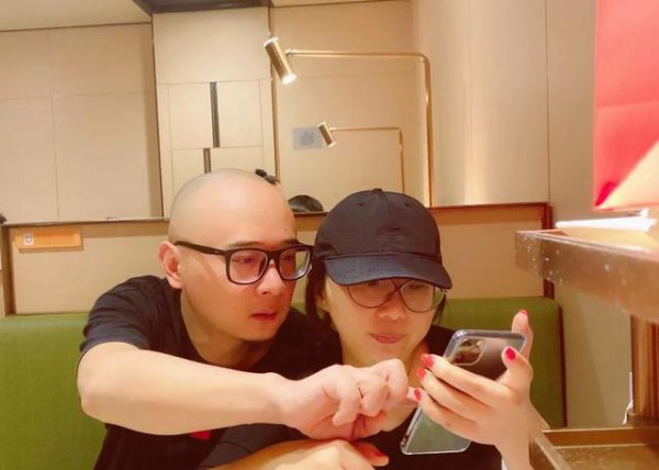 傅首尔个人资料简介及学历