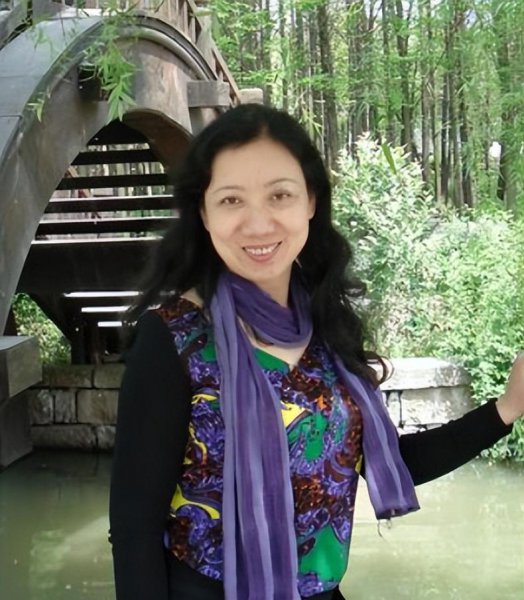 成都十二中学校怎么样